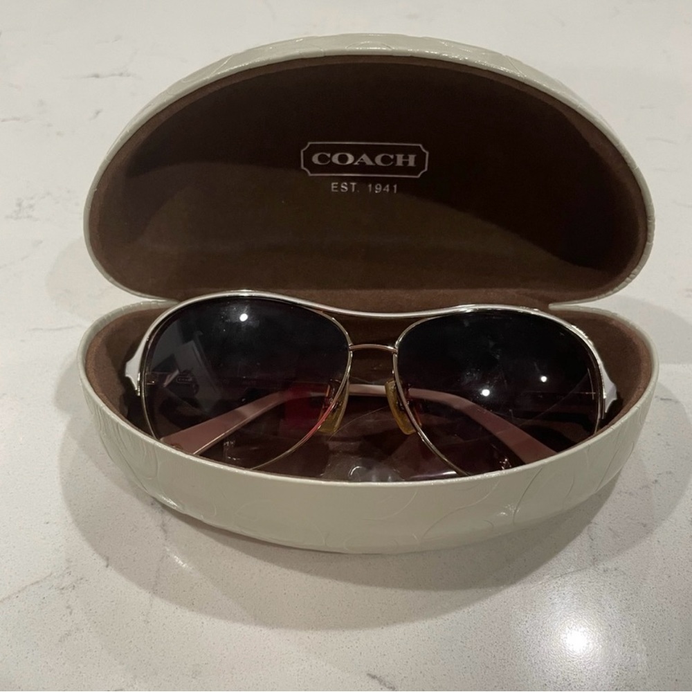 NWOT coach sunglasses